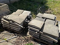 Afdekkap - hout betonschutting - afbeelding 1 van  2