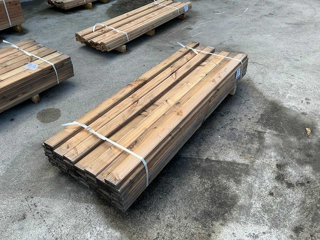 Afdeklat douglas 85x30x1800 mm (43x) - afbeelding 3 van  8