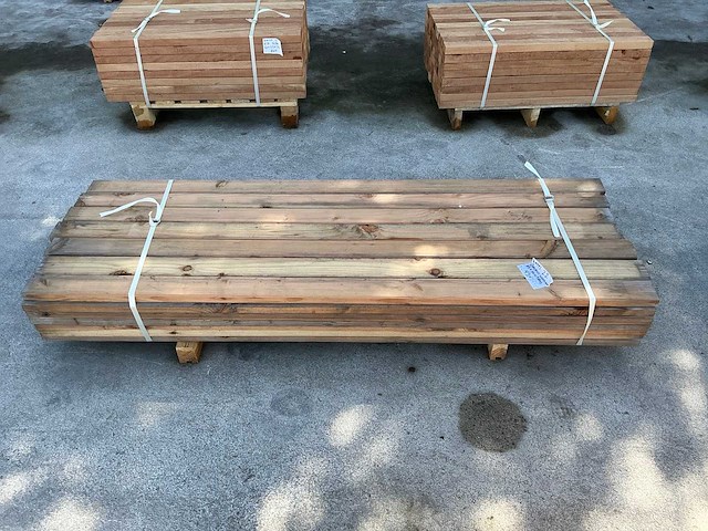 Afdeklat douglas 85x30x1800 mm (49x) - afbeelding 1 van  4