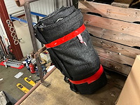 Afdeknet - afbeelding 1 van  3