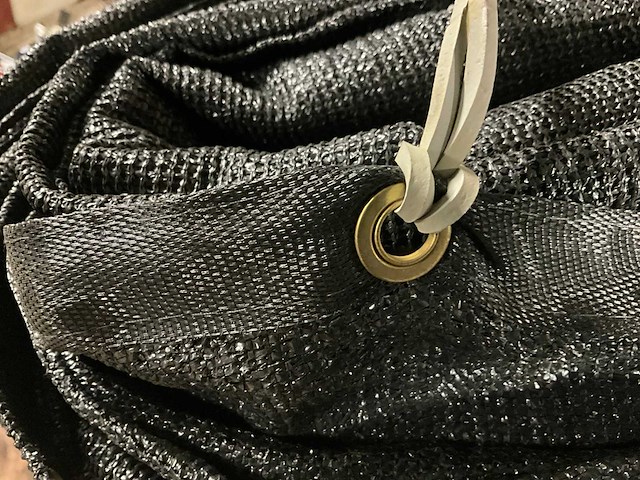 Afdeknet - afbeelding 3 van  3