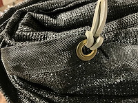 Afdeknet - afbeelding 3 van  3