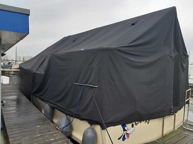 Afdekzeil spiegelgat kotter - afbeelding 1 van  7