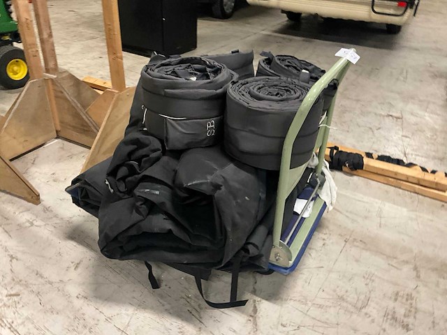 Afdekzeil spiegelgat kotter - afbeelding 5 van  7