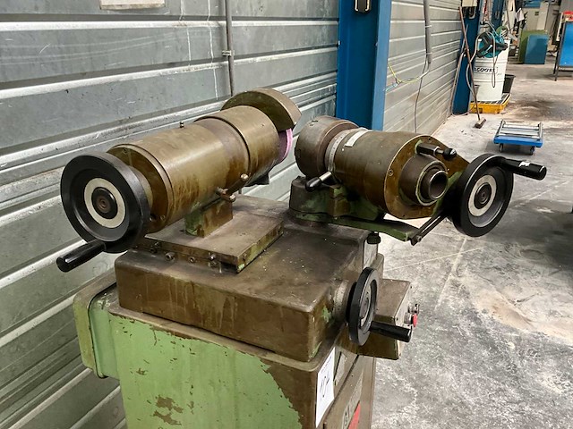 Affilatrici m3 gereedschap slijpmachine - afbeelding 11 van  11