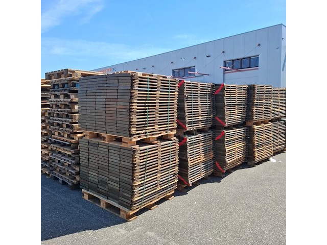 Afgekeurde pallets en randen - afbeelding 6 van  9