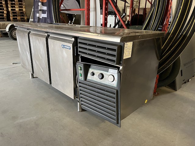 Afinox rvs koelwerkbank 194x70x90 cm<br /> - afbeelding 3 van  8