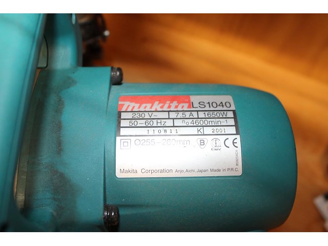 Afkort- / verstekzaag makita ls40. - afbeelding 3 van  3
