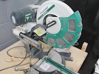 Afkort-/verstekzaag holzstar kgz 305 e op tafel. bouwjaar 2020. - afbeelding 4 van  4