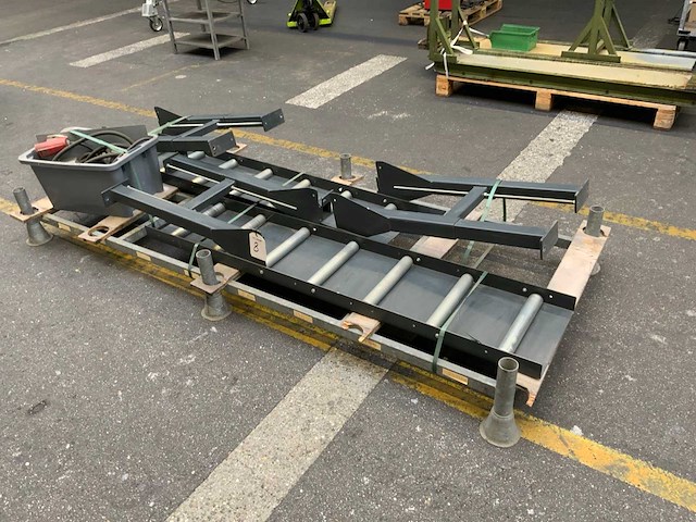 Afkortcirkelzaagmachine rollenbaan - afbeelding 1 van  2