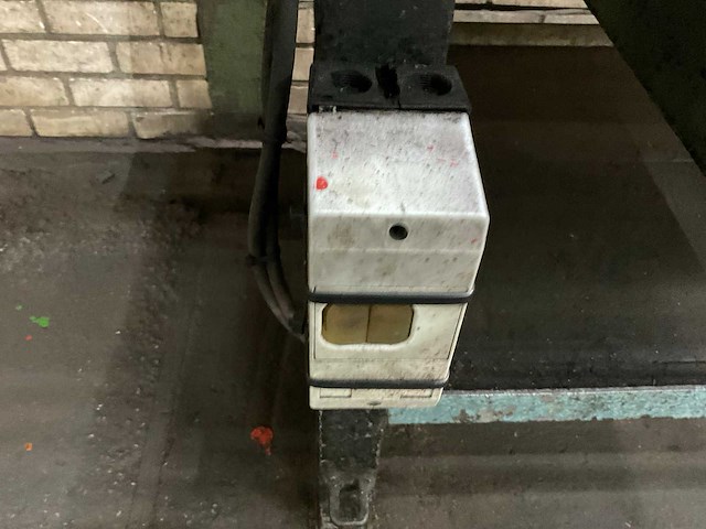 Afkortcirkelzaagmachine - afbeelding 7 van  7