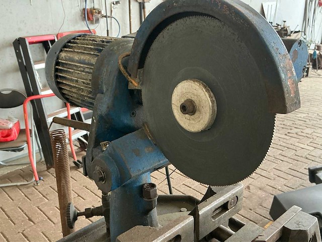 Afkortcirkelzaagmachine - afbeelding 5 van  7