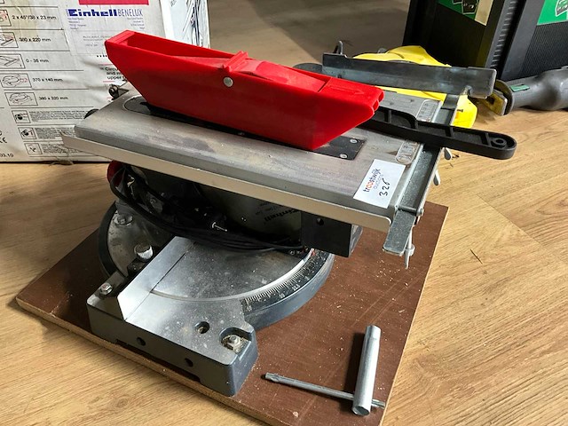 Afkortcirkelzaagmachine - afbeelding 2 van  3