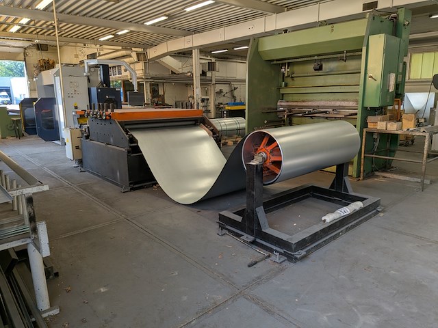 Afkortinstallatie v.z.v. decoiler, h.m. transtech, ldp 15/1,5-9, 2013 - afbeelding 1 van  23