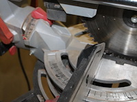 Afkort/verstekzaag metabo kgsv 72 xact sym op uitschuifbaar, inklapbaar en verrijdbaar onderstel metabo ksu... - afbeelding 4 van  6