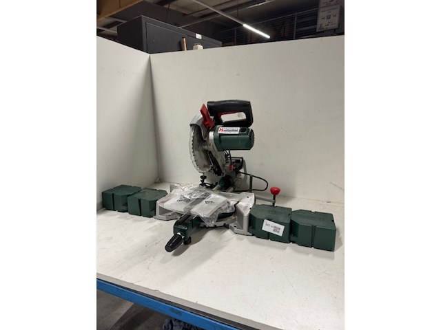 Afkortzaag bosch, pcm 8 s, groen - afbeelding 1 van  7