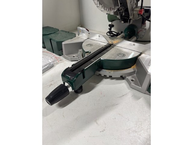 Afkortzaag bosch, pcm 8 s, groen - afbeelding 5 van  7