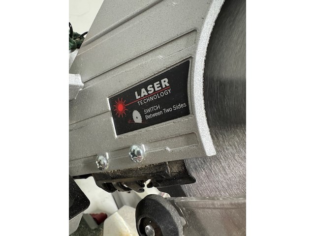 Afkortzaag bosch, pcm 8 s, groen - afbeelding 6 van  7