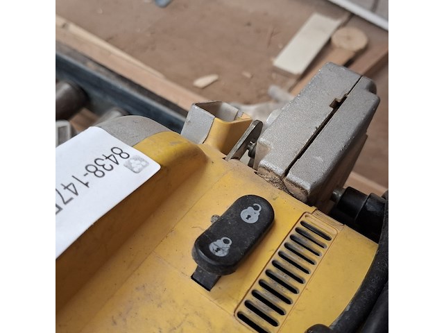 Afkortzaag dewalt, dw707 - afbeelding 6 van  8