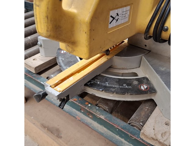 Afkortzaag dewalt, dw707 - afbeelding 7 van  8