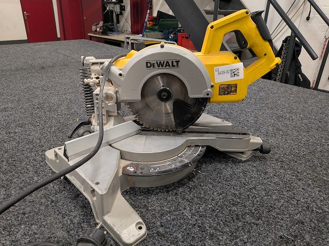 Afkortzaag dewalt, dw770qs - afbeelding 4 van  10