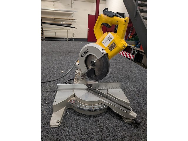 Afkortzaag dewalt, dw770qs - afbeelding 8 van  10