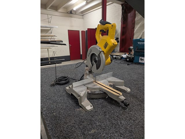 Afkortzaag dewalt, dw777-qs - afbeelding 2 van  5