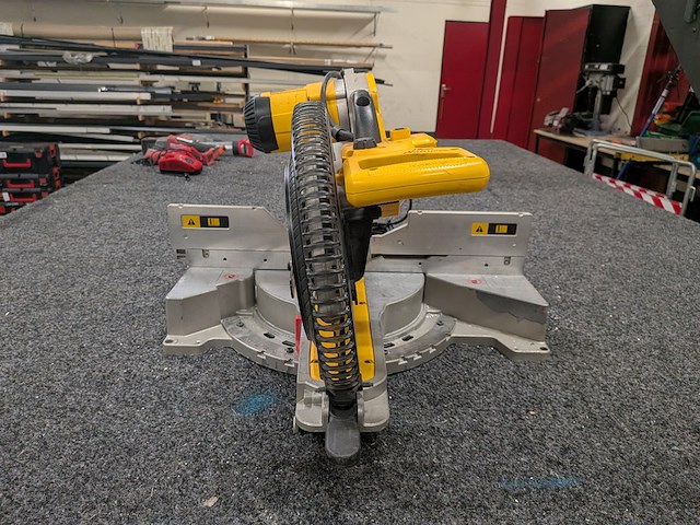 Afkortzaag dewalt, dws780qs - afbeelding 9 van  10