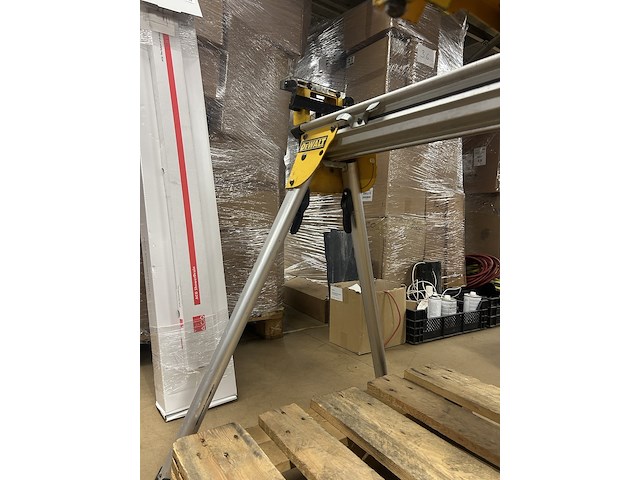 Afkortzaag met onderstel dewalt, dw717xps-qs - afbeelding 2 van  12
