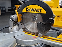 Afkortzaag met onderstel dewalt, dw774 - afbeelding 11 van  13
