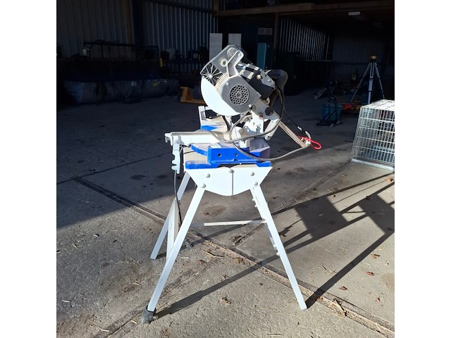 Afkortzaag op onderstel elektra beckum, kgs 301 premium - afbeelding 2 van  9