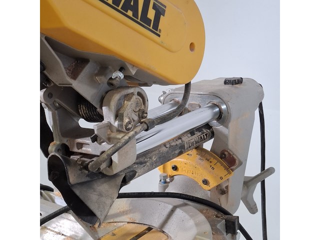 Afkortzaag op zaagtafel, dewalt, dws780, de7023 - afbeelding 11 van  15
