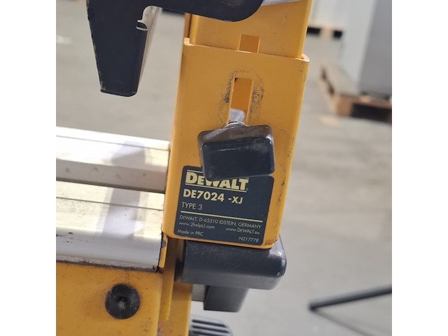 Afkortzaag op zaagtafel, dewalt, dws780, de7023 - afbeelding 14 van  15