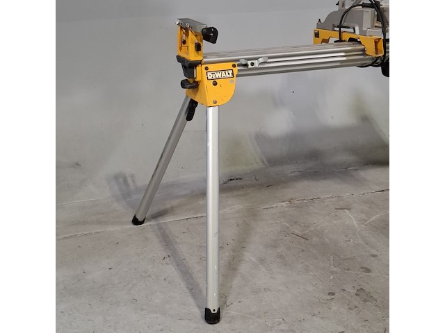 Afkortzaag op zaagtafel, dewalt, dws780, de7023 - afbeelding 6 van  15