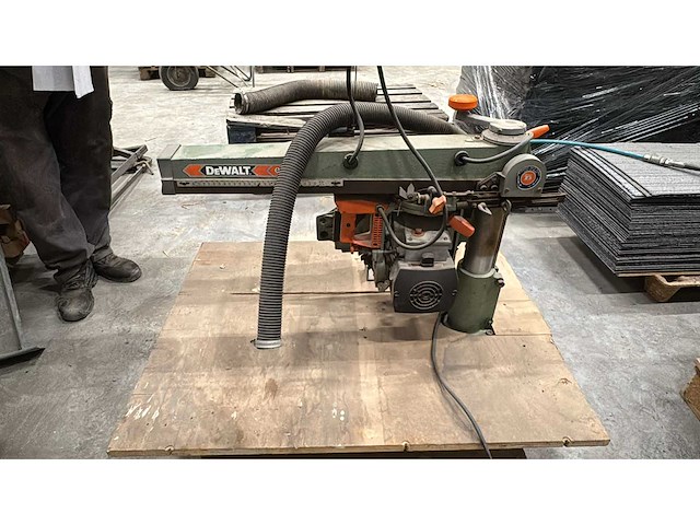 Afkortzaag - afbeelding 1 van  8