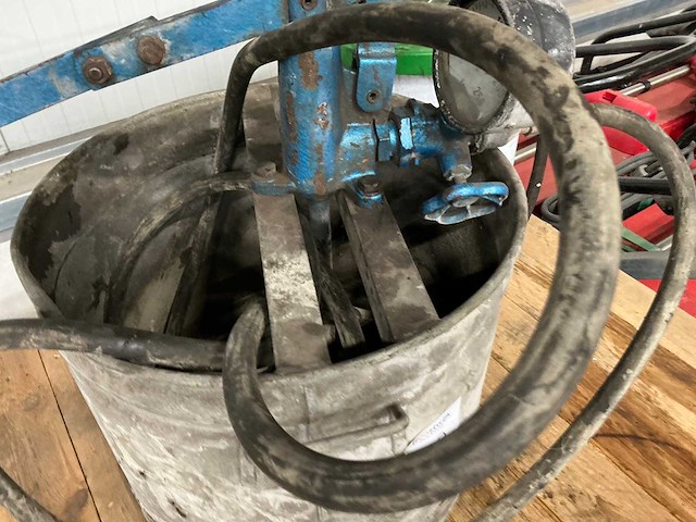 Afperspomp en vetspuit - afbeelding 3 van  4