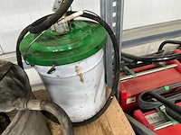 Afperspomp en vetspuit - afbeelding 4 van  4