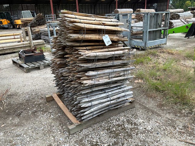 Afrastering weidepalen 60mtr - afbeelding 1 van  4