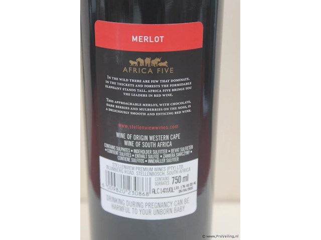 Africa five merlot - 75 cl - winkelverkoopprijs € 6.95 - afbeelding 3 van  3