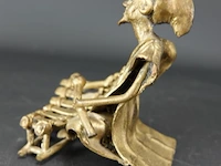Afrikaanse bronzen balafon speler - afbeelding 3 van  5