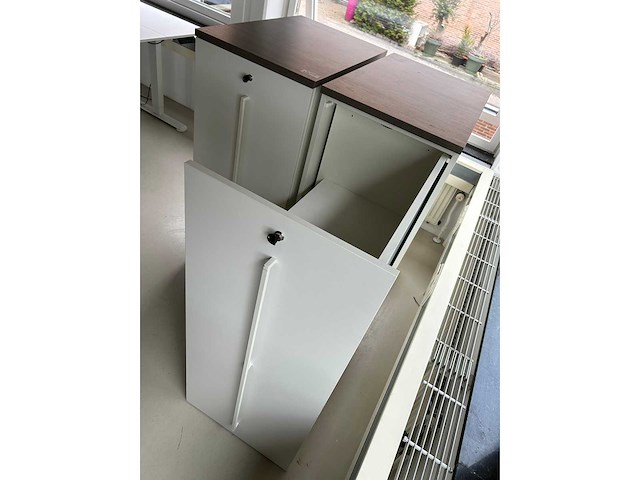 Afsluitbare ladenkast wit/hout (2x) - afbeelding 5 van  5