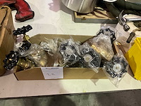 Afsluiter (9x) - afbeelding 1 van  4