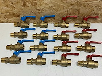 Afsluiters (16x) - afbeelding 1 van  6