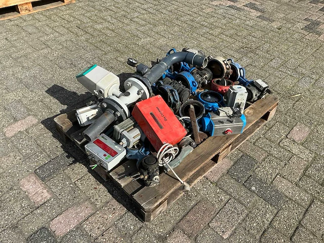 Afsluiters en flowmeter - afbeelding 1 van  10