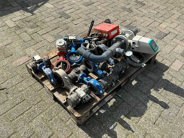 Afsluiters en flowmeter - afbeelding 5 van  10