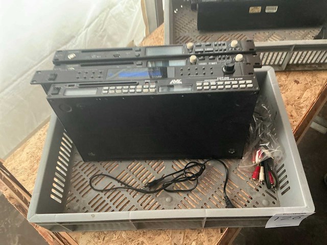 Afspeel apparatuur diverse - afbeelding 1 van  4