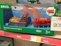 Afstandbestuurbare trein brio. - afbeelding 1 van  2