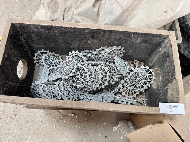 Afstandhouders bewapening - overige beton toebehoren - afbeelding 3 van  4