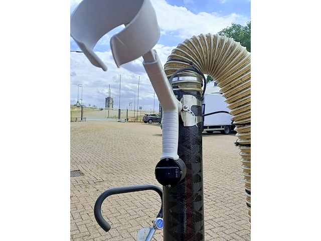 Afval- en straatzuiger, glutton, 2411 electric, 2017 - afbeelding 13 van  13