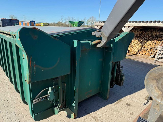 Afval afzetcontainer 16m3 met hydraulische kleppen - afbeelding 9 van  11